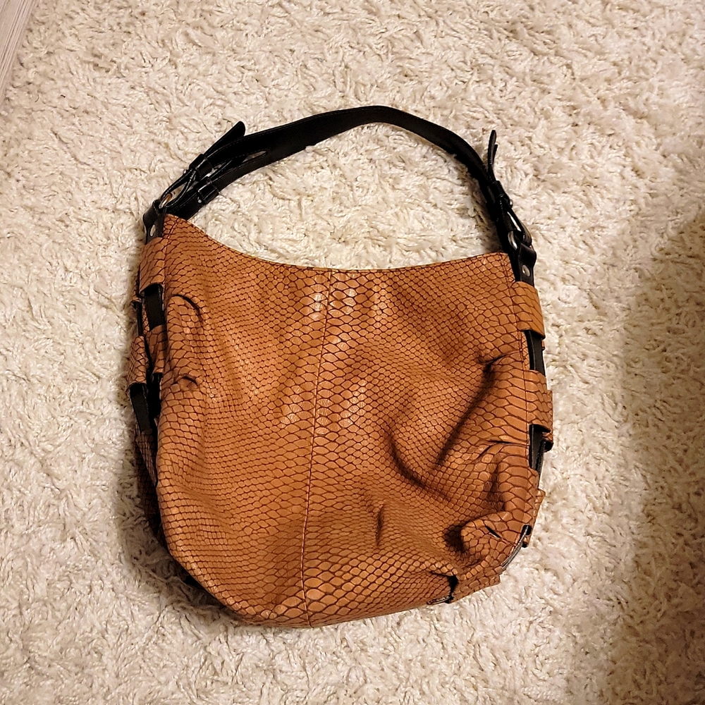 💥RARE💥 Hard to find Vintage Furla shoulder bag